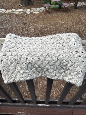 Royal Robbins Light Taupe Cable Knit Throw